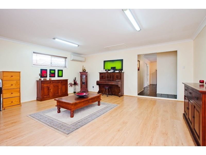 54 Bannockburn Road, Windaroo QLD 4207