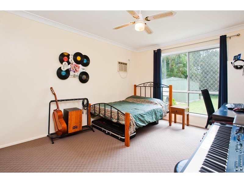 54 Bannockburn Road, Windaroo QLD 4207