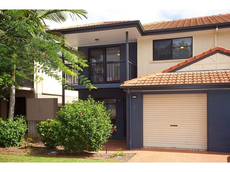 6/7 Nev Close, Wishart QLD 4122
