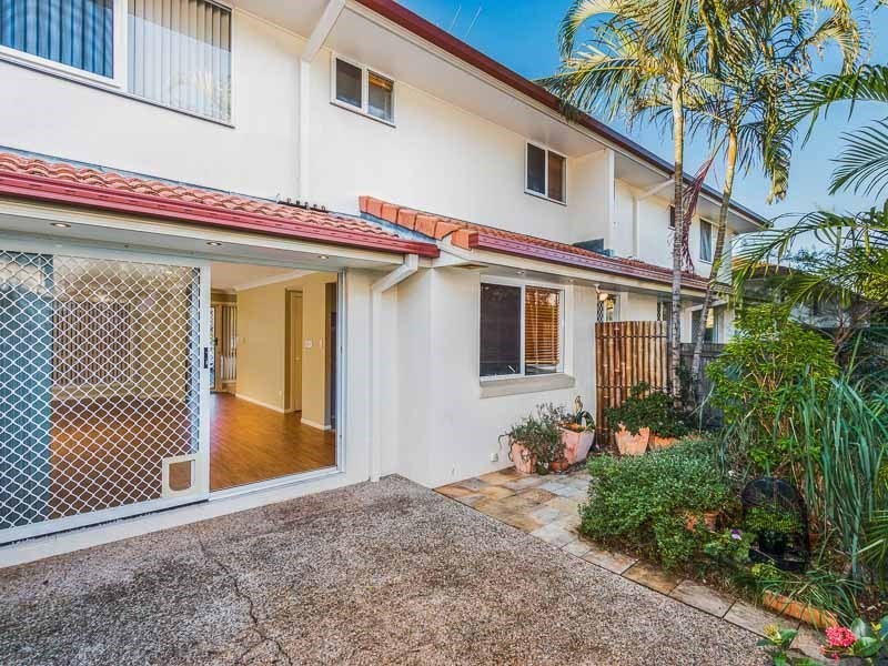 8/12 Mahina Place, Wishart QLD 4122
