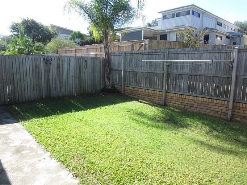 4/30 Cavillon Street, Holland Park QLD 4121