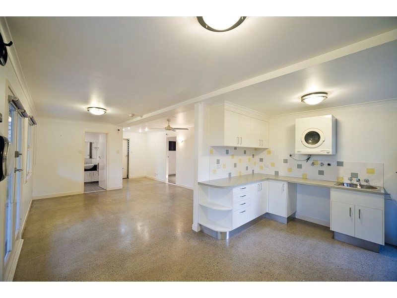 55 Wemvern Street, Upper Mount Gravatt QLD 4122