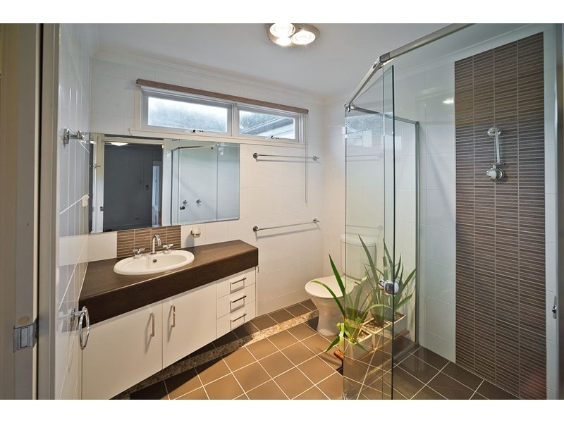 55 Wemvern Street, Upper Mount Gravatt QLD 4122