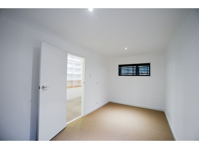 55 Wemvern Street, Upper Mount Gravatt QLD 4122