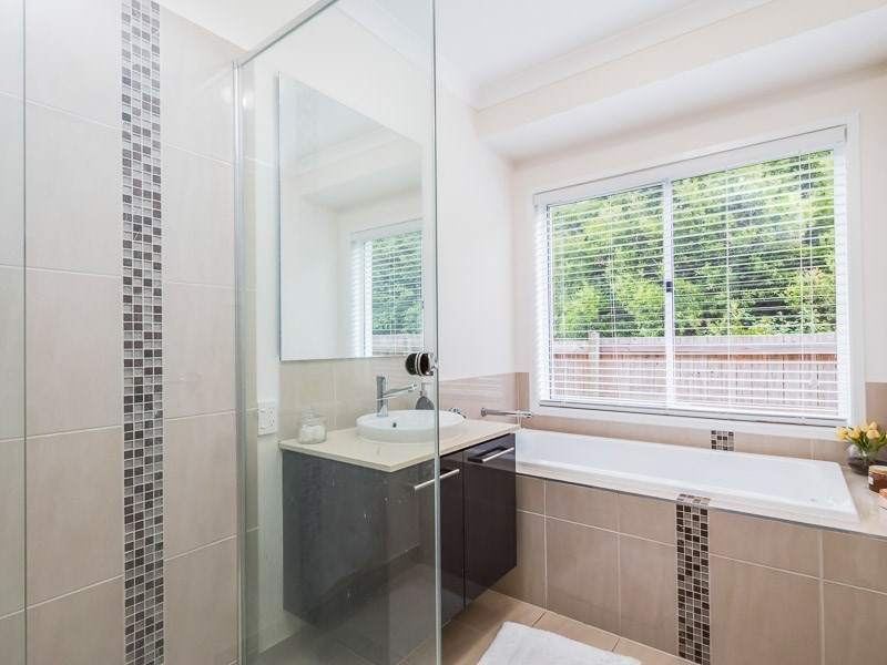 36 Westbury Place, Carindale QLD 4152