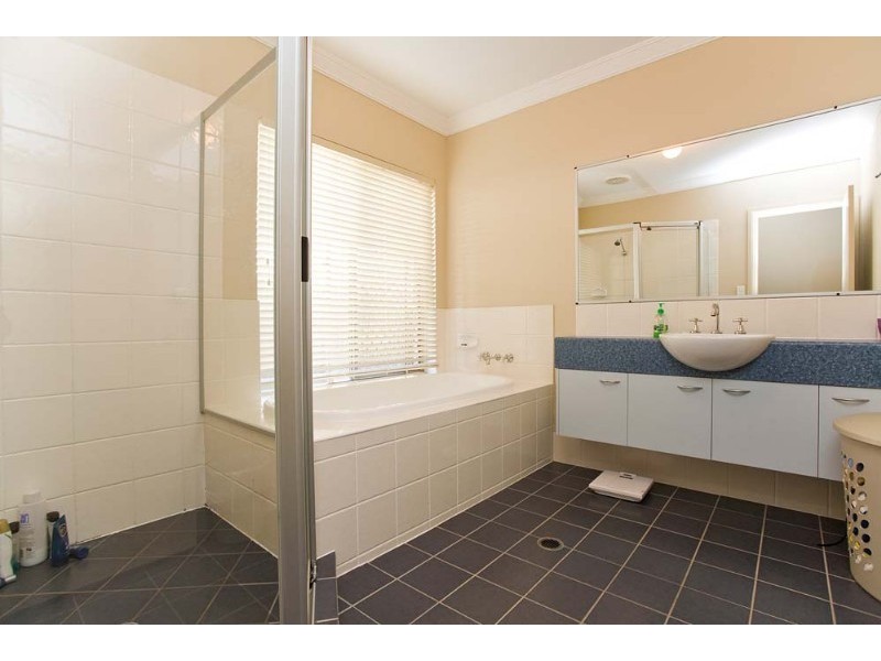 109 Kavanagh Road, Wishart QLD 4122