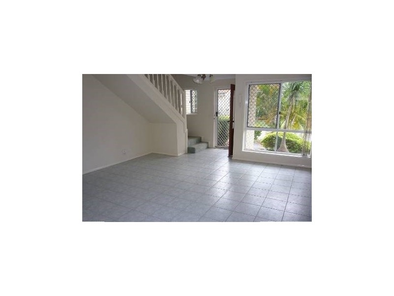 19/19 Likala Street, Wishart QLD 4122