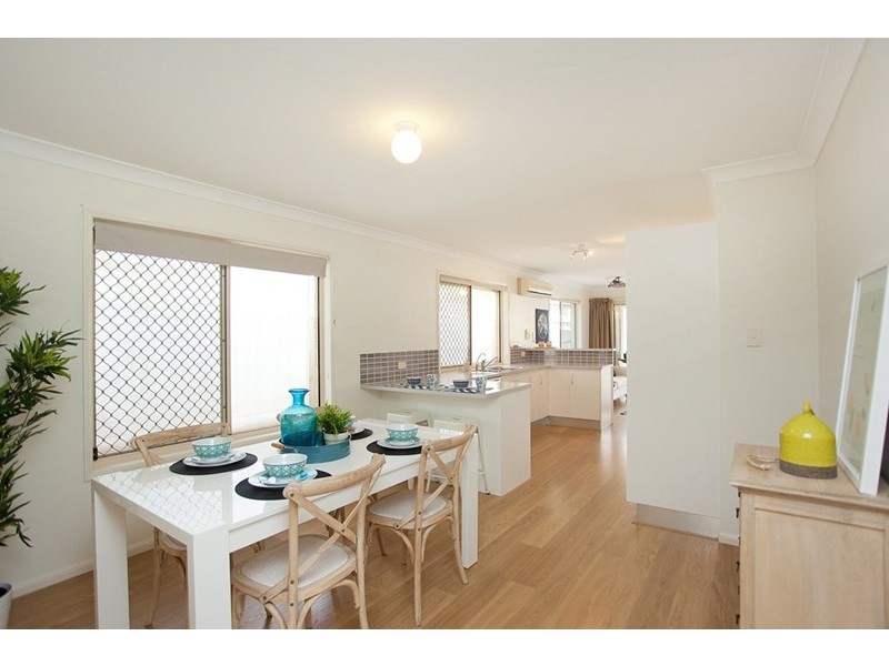 33 Wanda Road, Upper Mount Gravatt QLD 4122