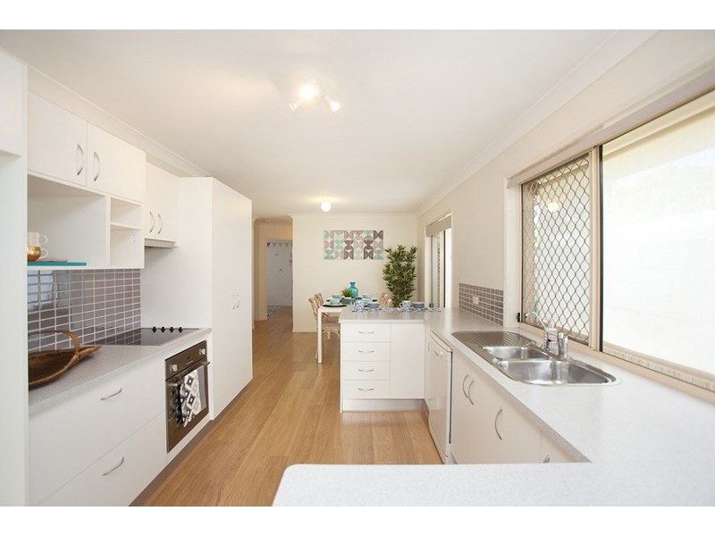 33 Wanda Road, Upper Mount Gravatt QLD 4122