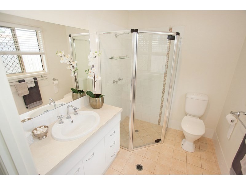 33 Wanda Road, Upper Mount Gravatt QLD 4122