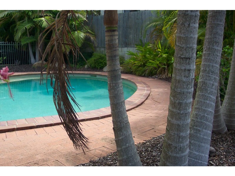 9/8 Mahina Place, Wishart QLD 4122