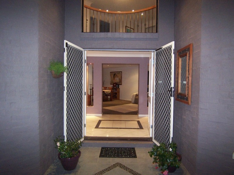 23a Apple Blossom Plc, Eight Mile Plains QLD 4113