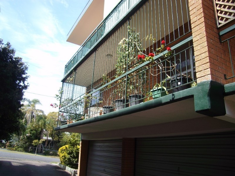 1/83 Rialto Street, Greenslopes QLD 4120