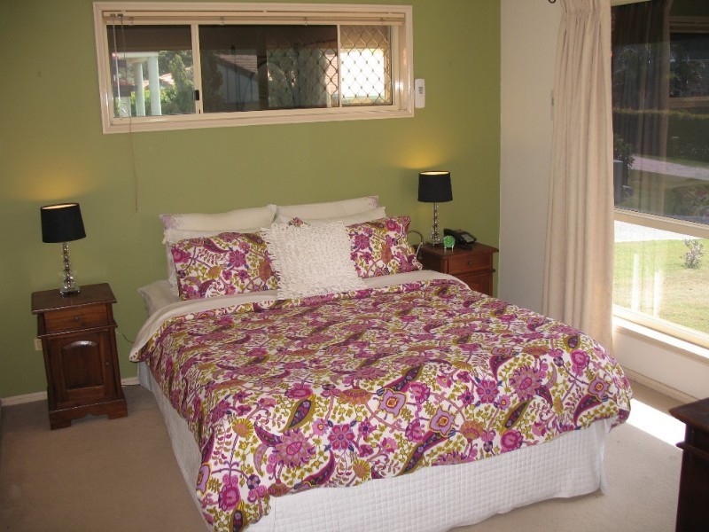 35 Oak Street, Shailer Park QLD 4128