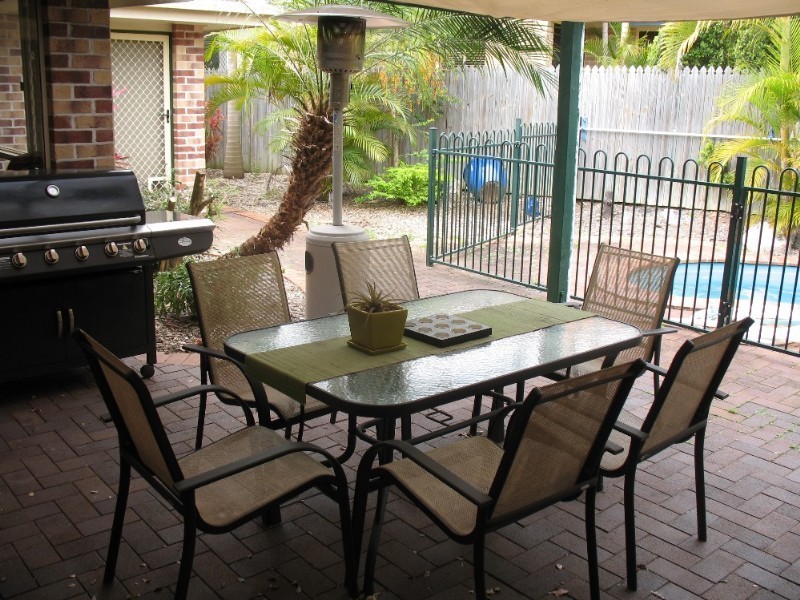 35 Oak Street, Shailer Park QLD 4128