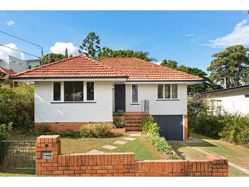 10 Justin Street, Holland Park West QLD 4121