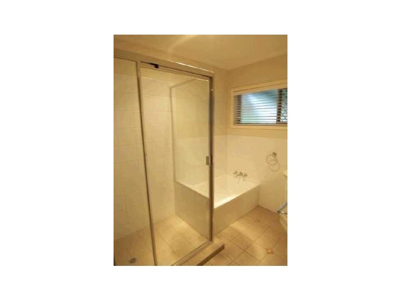 11 Mccracken Street, Wishart QLD 4122