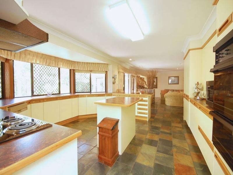 49 Panorama Place, Mount Gravatt East QLD 4122