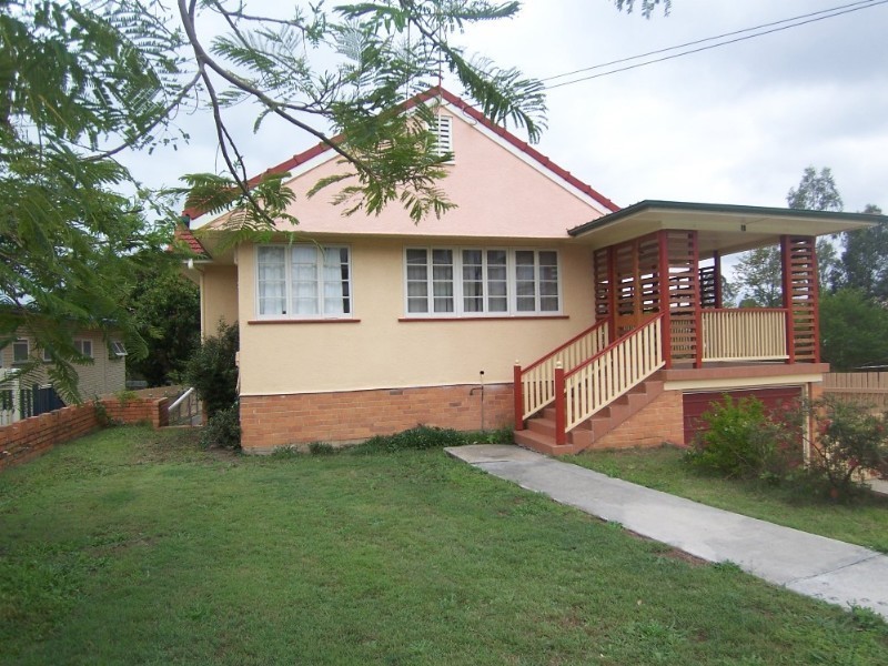 18 Freda Street, Upper Mount Gravatt QLD 4122
