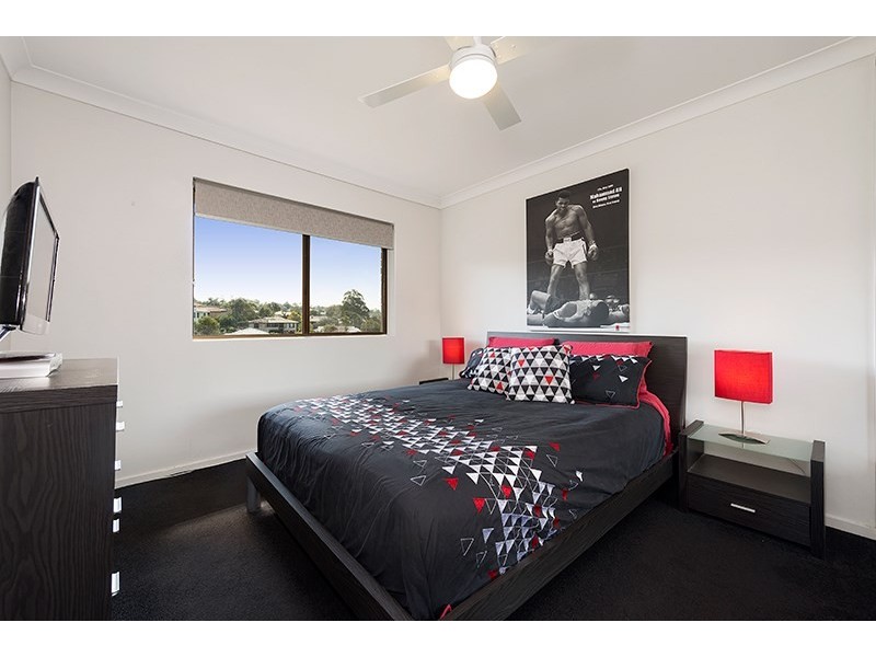 6/2 Raintree Street, Mansfield QLD 4122