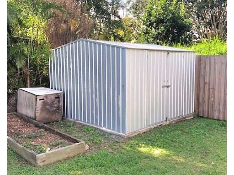 16 Broadwater Road, Mount Gravatt East QLD 4122