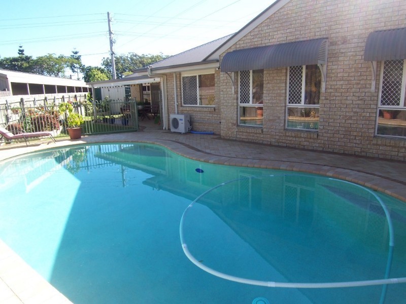 18 Tuckeroo Place, Sunnybank Hills QLD 4109