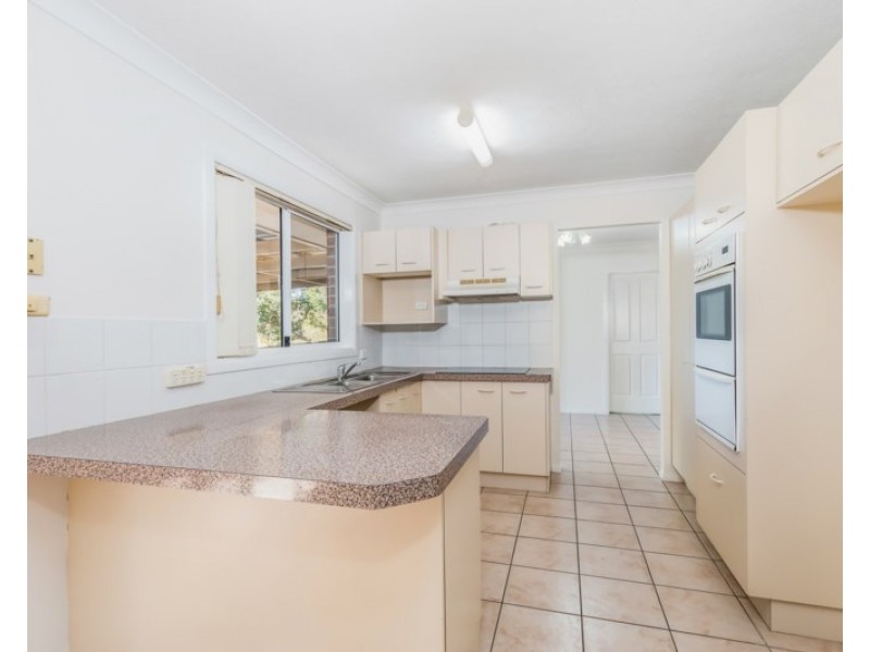 40 Le Grand Street, Macgregor QLD 4109