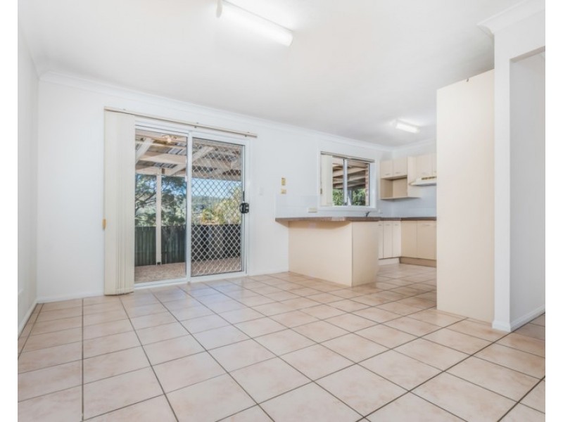 40 Le Grand Street, Macgregor QLD 4109