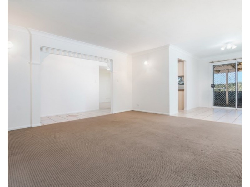 40 Le Grand Street, Macgregor QLD 4109