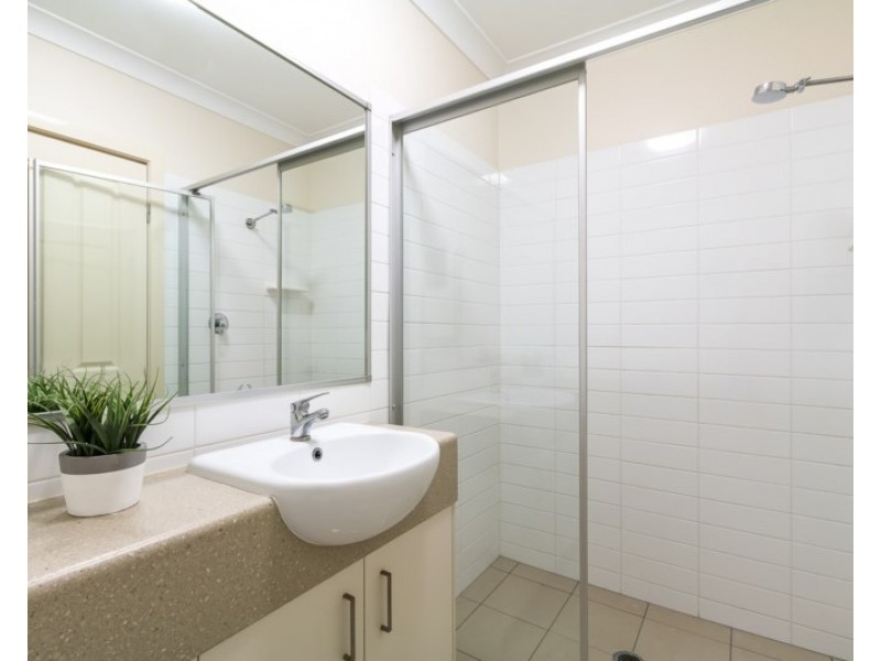61/2180 Logan Road, Upper Mount Gravatt QLD 4122