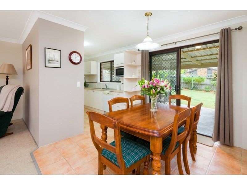 14 Pavuvu Street, Mansfield QLD 4122