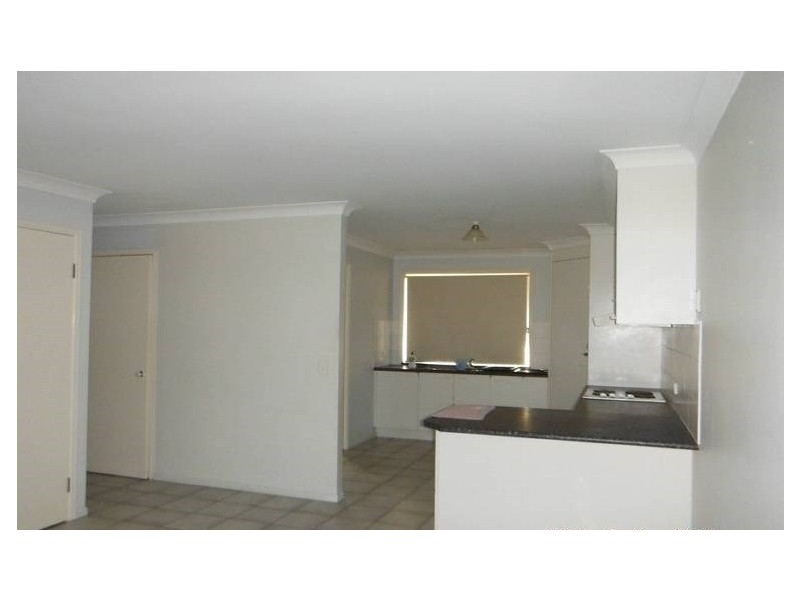 10 Grevillea Crescent, Calamvale QLD 4116