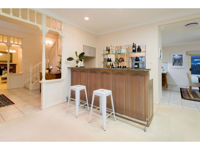 8 Dandelion Street, Eight Mile Plains QLD 4113