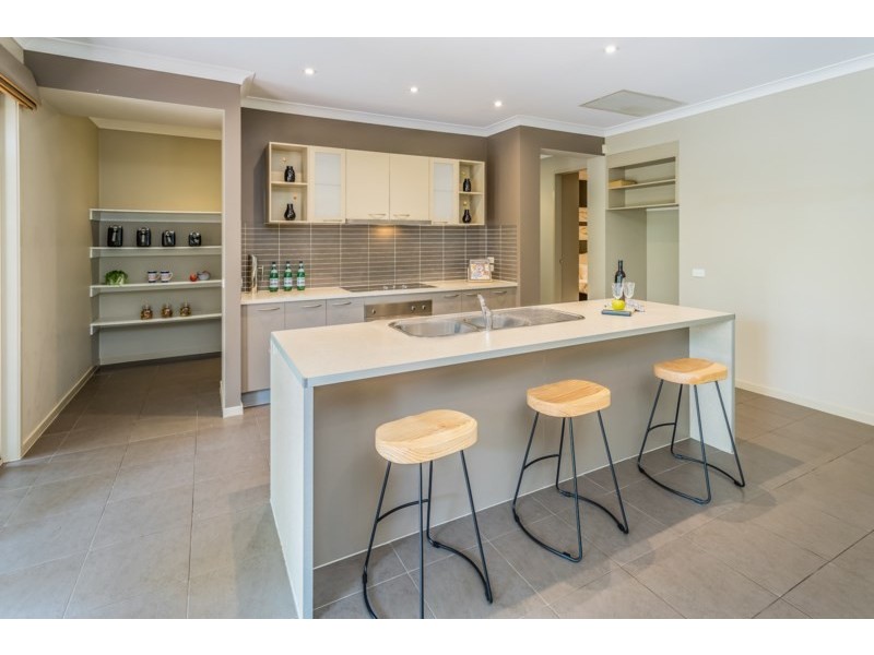 37 Midyim Street, North Lakes QLD 4509
