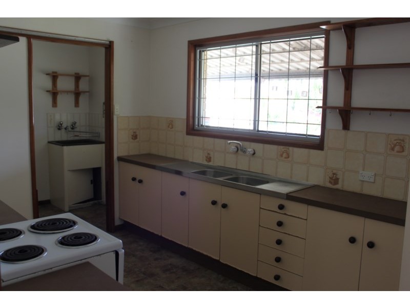 77 Tryon Street, Upper Mount Gravatt QLD 4122