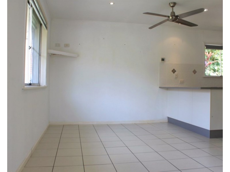 12 Laver Street, Macgregor QLD 4109