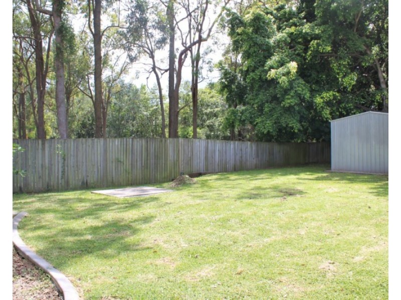 12 Laver Street, Macgregor QLD 4109