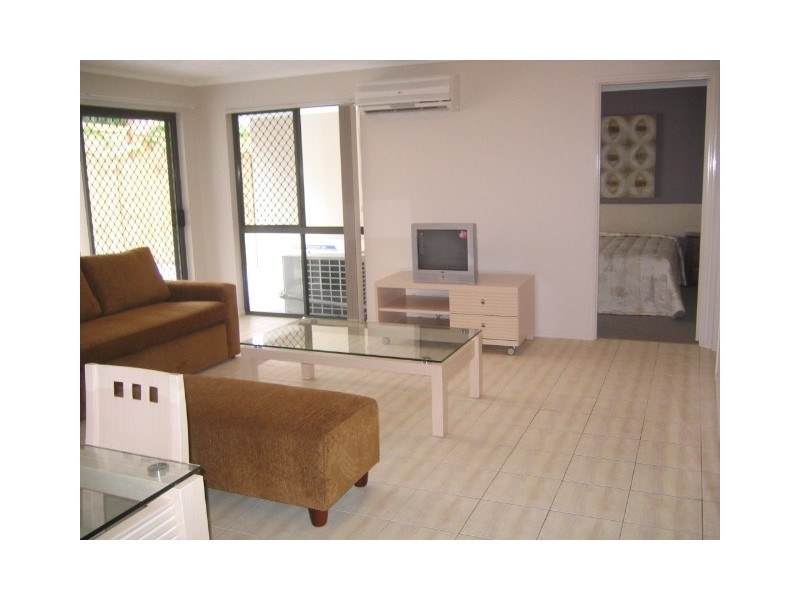 5/6 Omeo Street, Macgregor QLD 4109