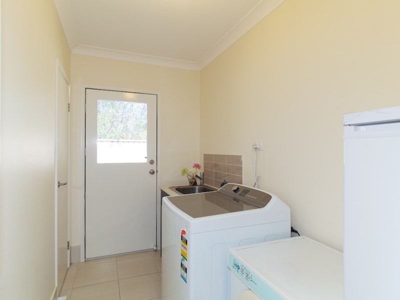 42 Coventry Place, Wishart QLD 4122