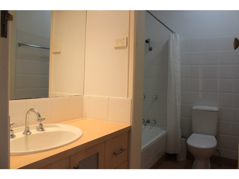 93 Agnew Street, Norman Park QLD 4170