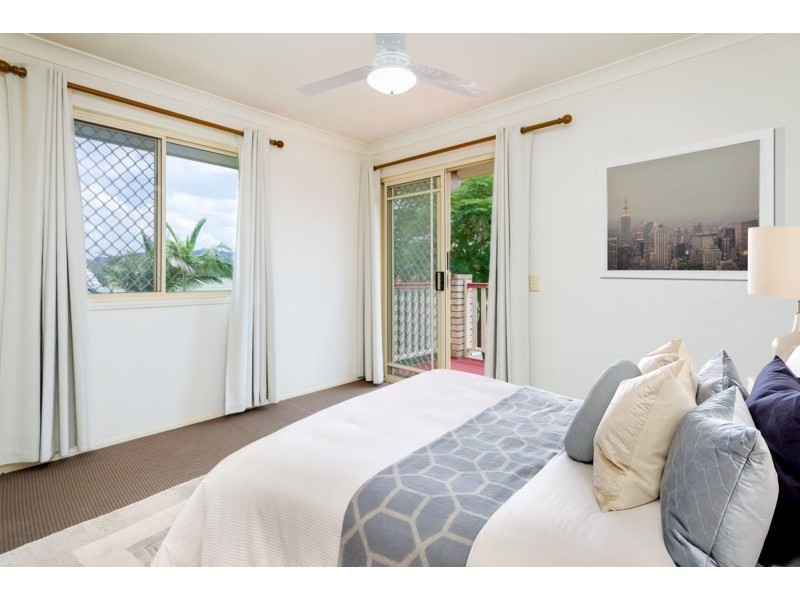 63/15 Erindale Close, Wishart QLD 4122