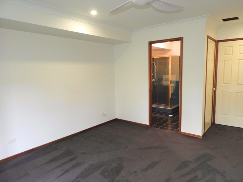 59 Nardie Street, Eight Mile Plains QLD 4113