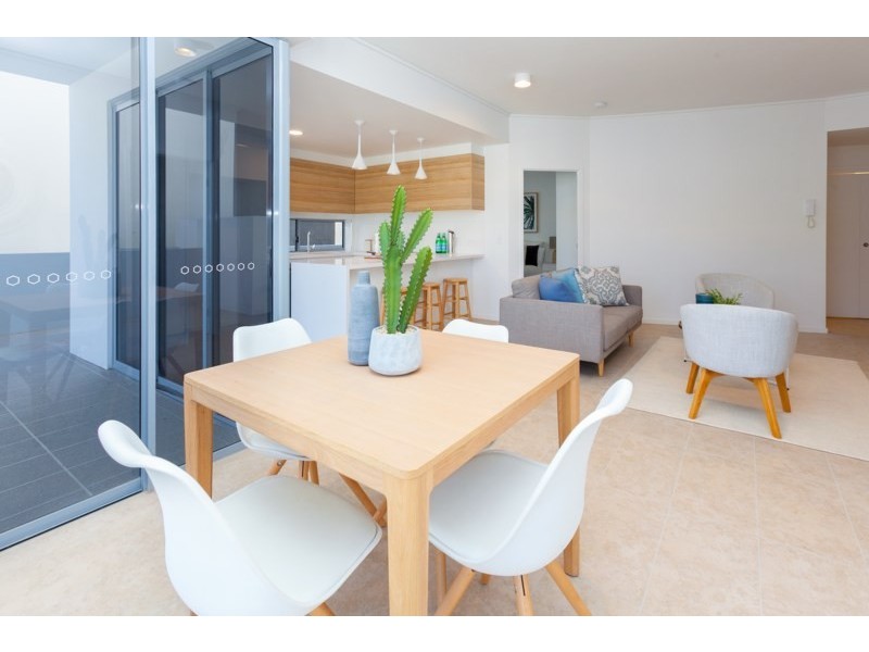 303/15 Rawlinson Street, Murarrie QLD 4172