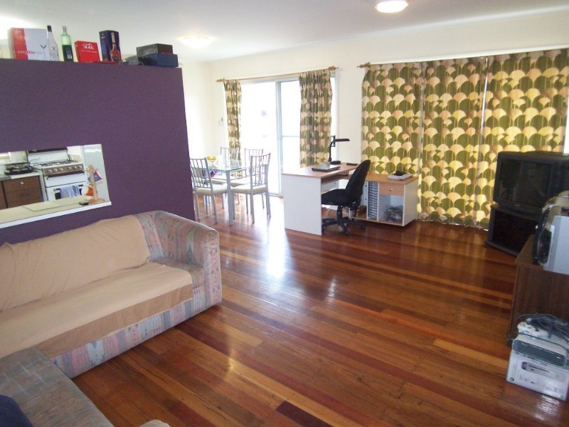 3/137 Bankside Street, Nathan QLD 4111