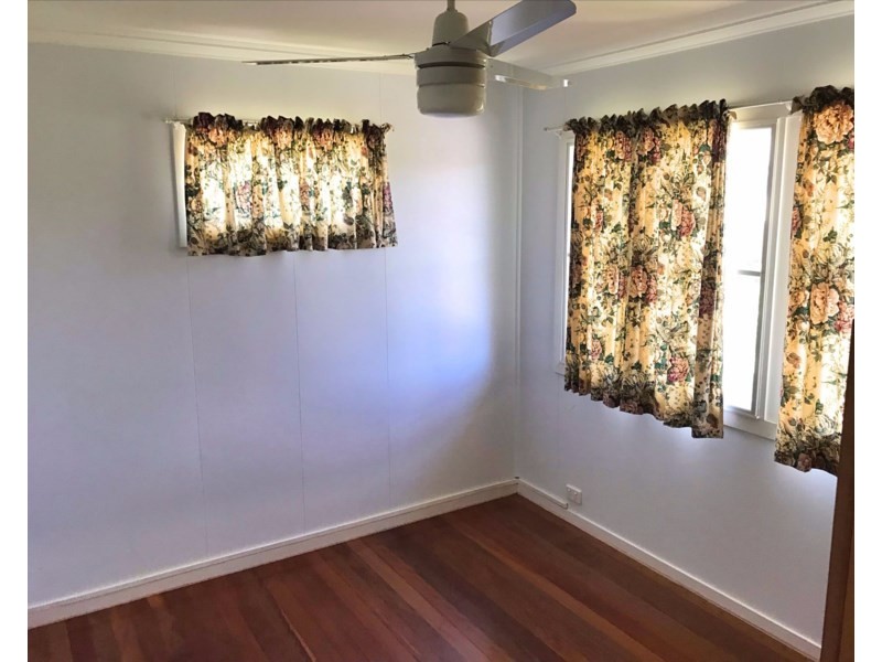 15 Kingsway Street, Upper Mount Gravatt QLD 4122