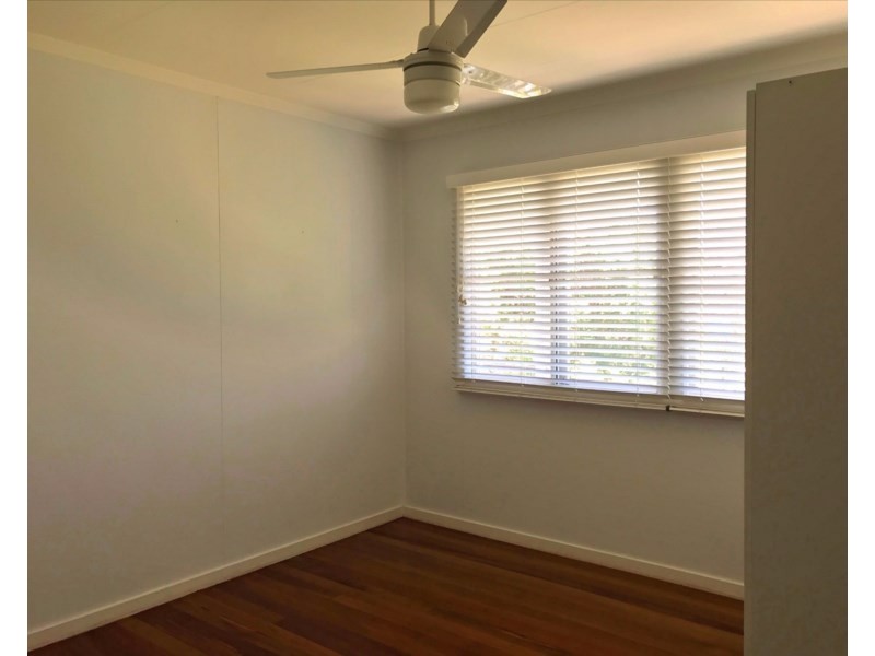 15 Kingsway Street, Upper Mount Gravatt QLD 4122