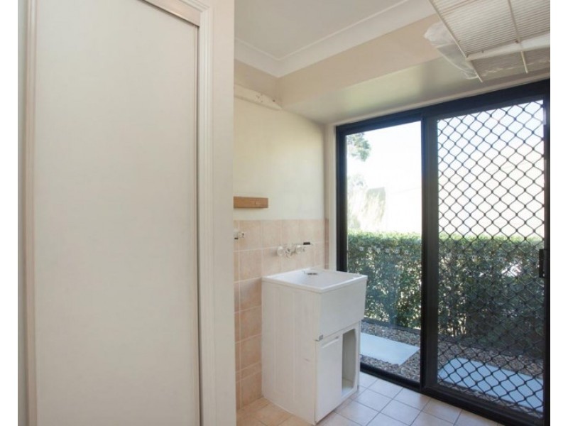 39 Mansfield Place, Mansfield QLD 4122