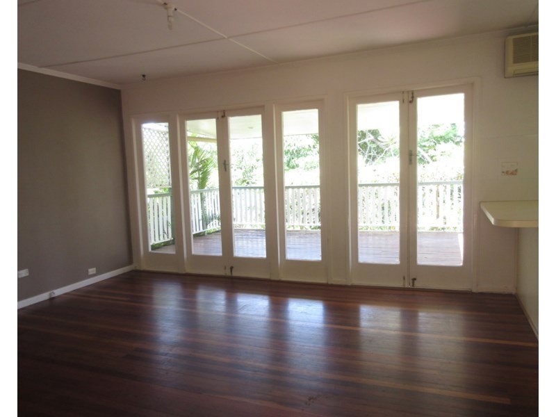 18 Allinga Street, Mount Gravatt East QLD 4122