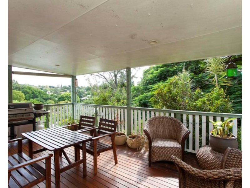 18 Allinga Street, Mount Gravatt East QLD 4122