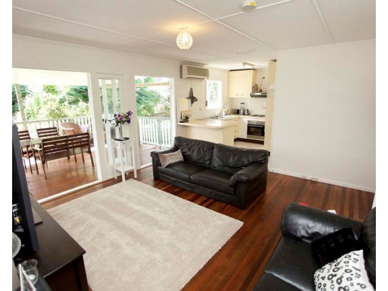 18 Allinga Street, Mount Gravatt East QLD 4122